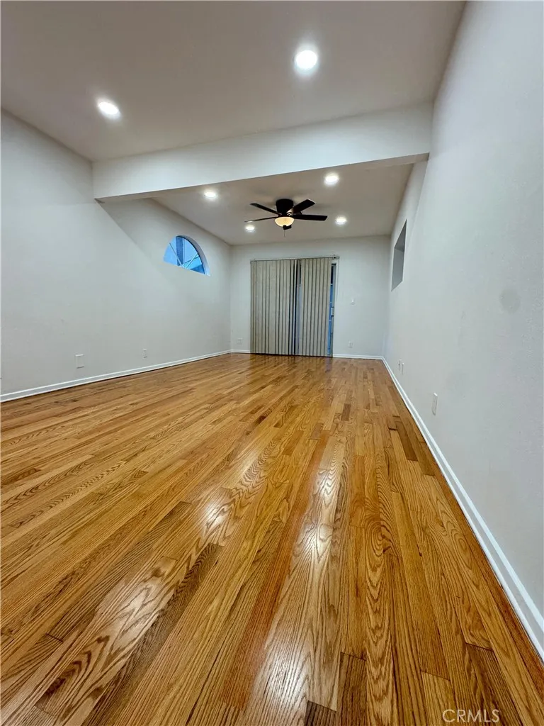 3552 Butler, Los Angeles, California 90066 home-pic-12